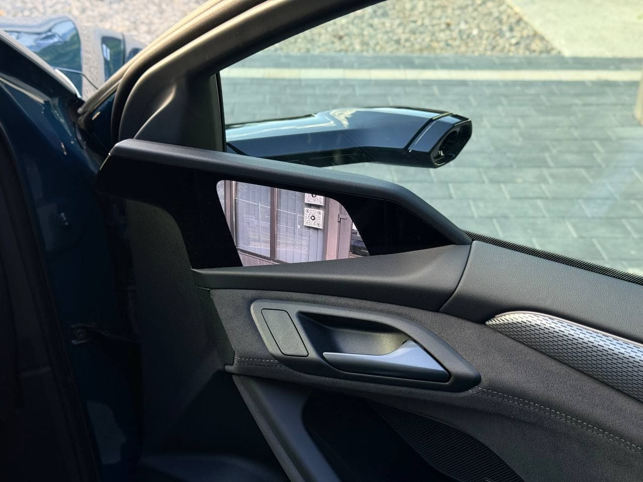 Audi A6 Sportback E-tron — фото 12