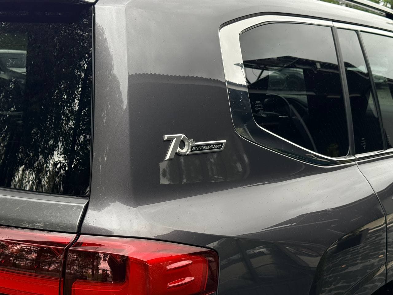 Toyota Land Cruiser 300 Premium — фото 25