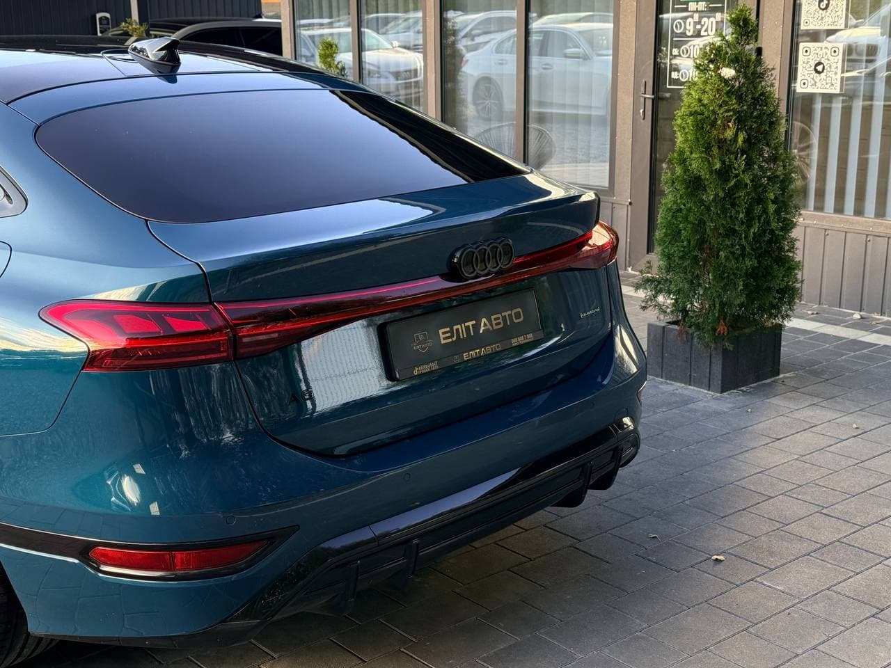Audi A6 Sportback E-tron — фото 5