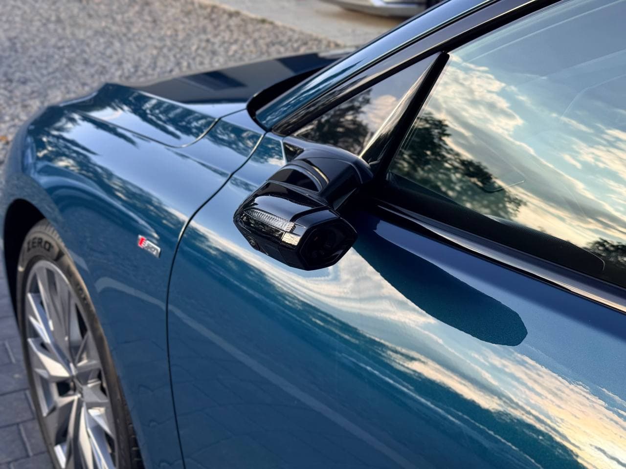Audi A6 Sportback E-tron — фото 29