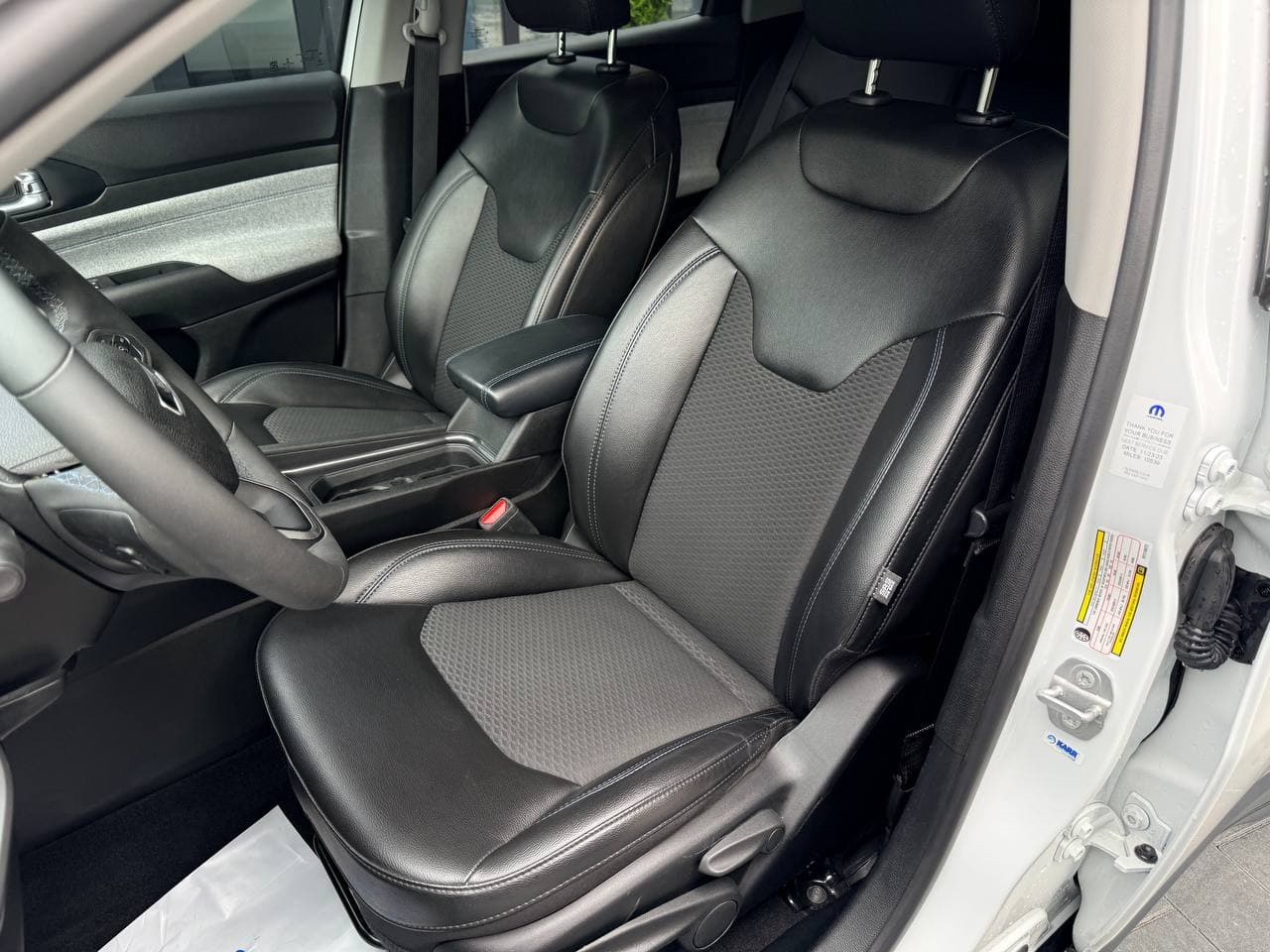 Jeep Compass — фото 19