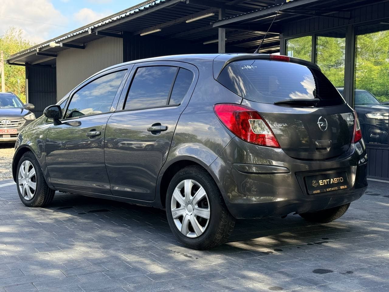 Opel Corsa, 2011