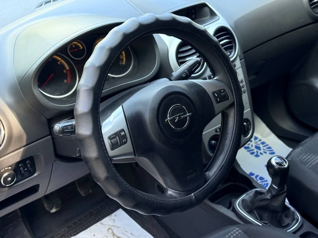 Opel Corsa — фото 6