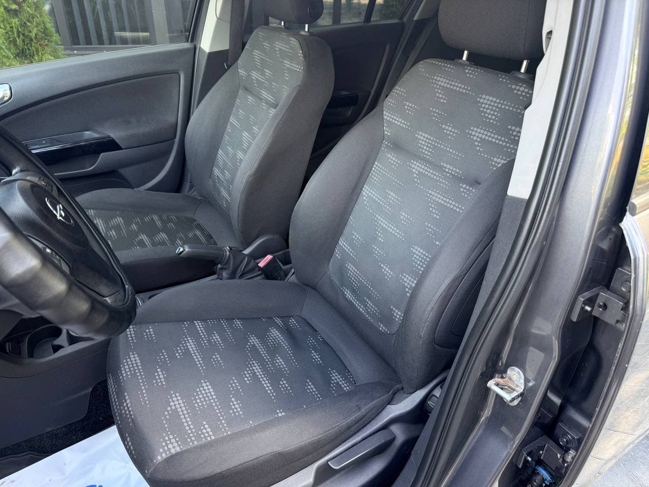 Opel Corsa — фото 12