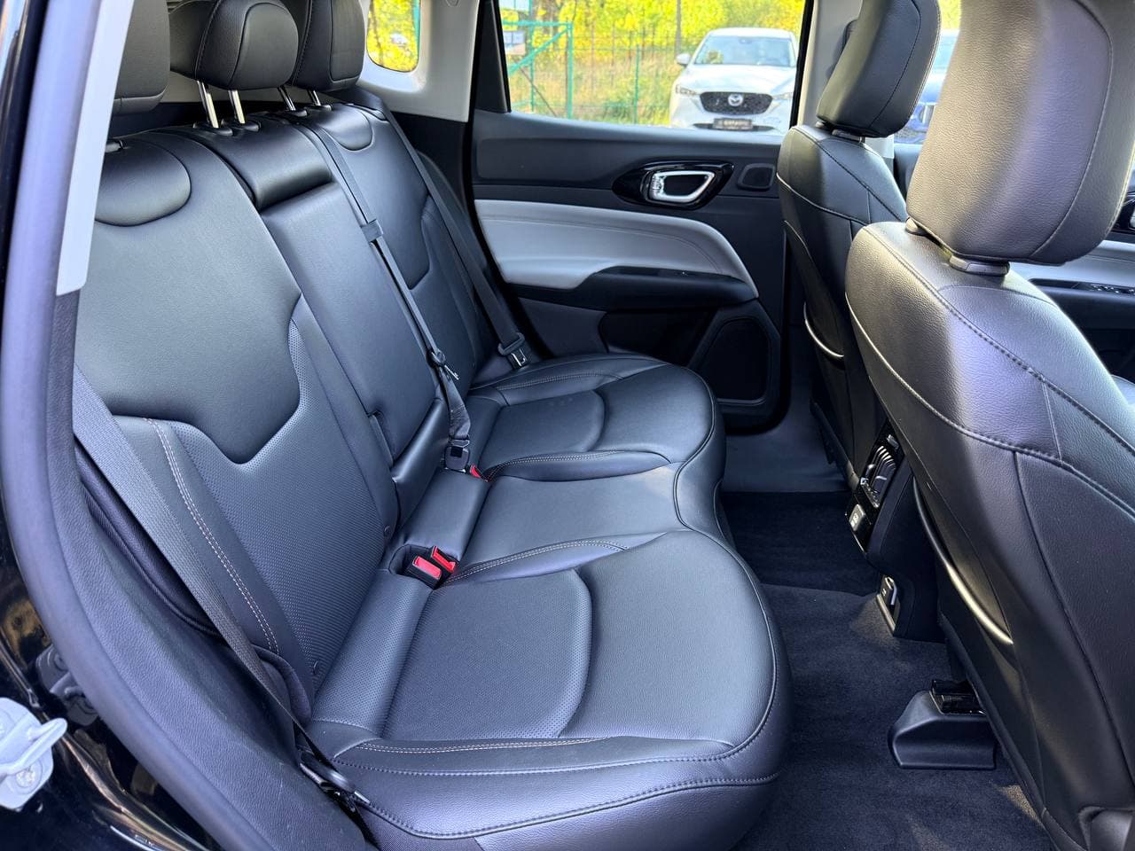 Jeep Compass AWD — фото 20