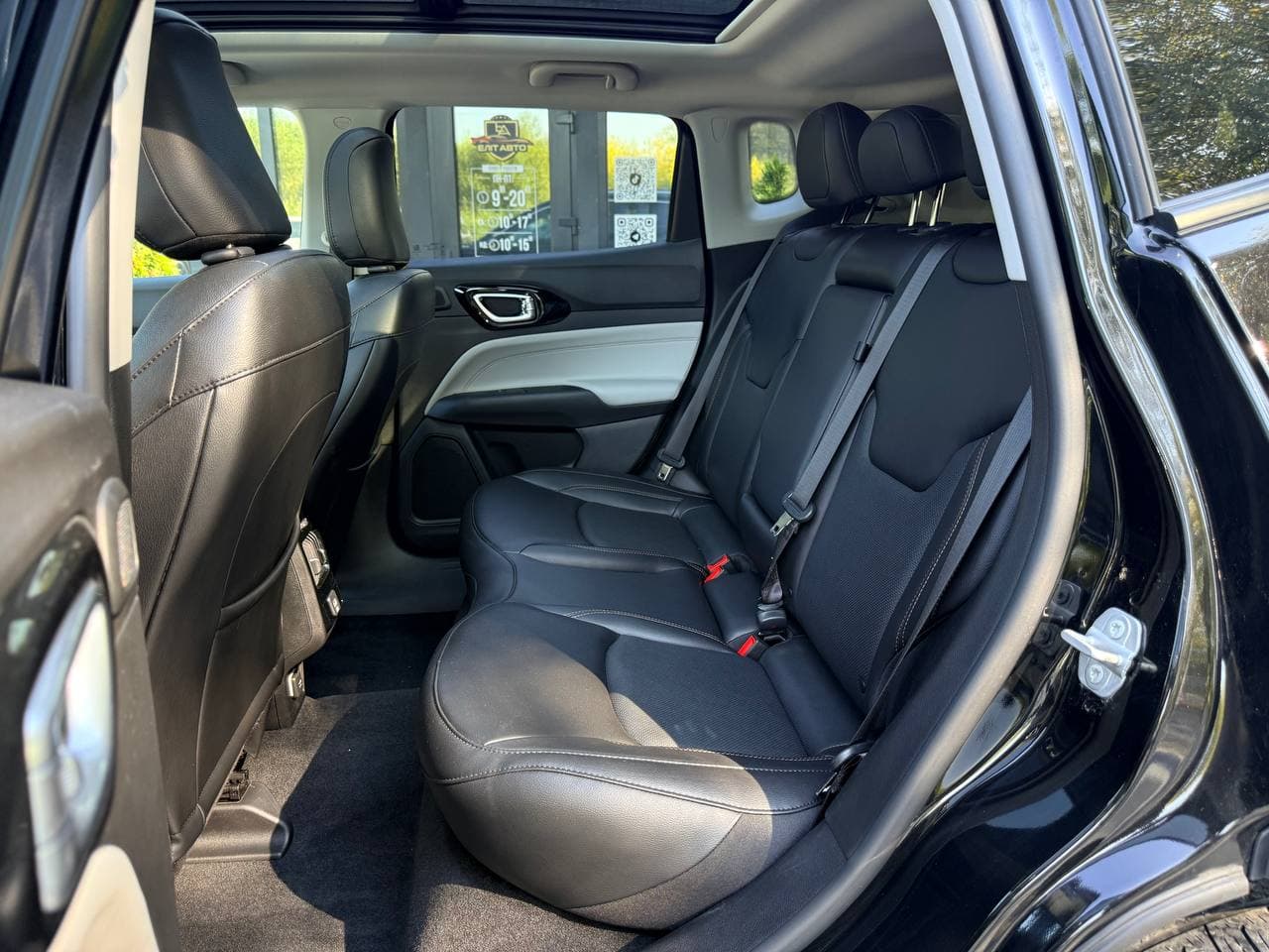 Jeep Compass AWD — фото 21