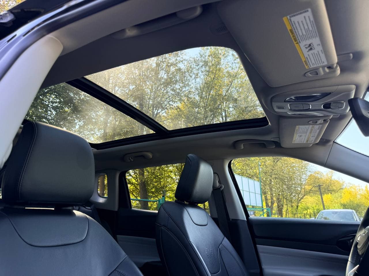 Jeep Compass AWD — фото 13