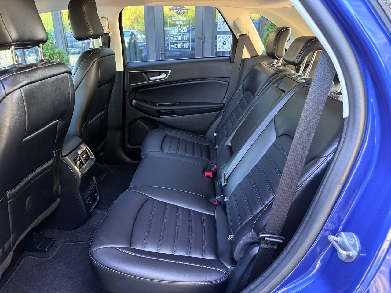 Ford Edge — фото 10