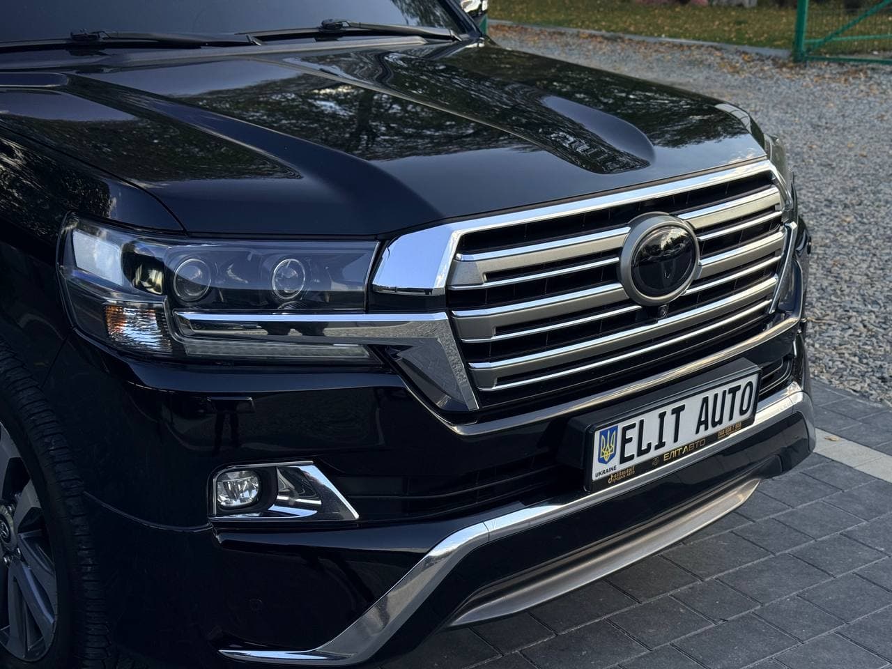 Toyota Land Cruiser 200 Executive Lounge — фото 6