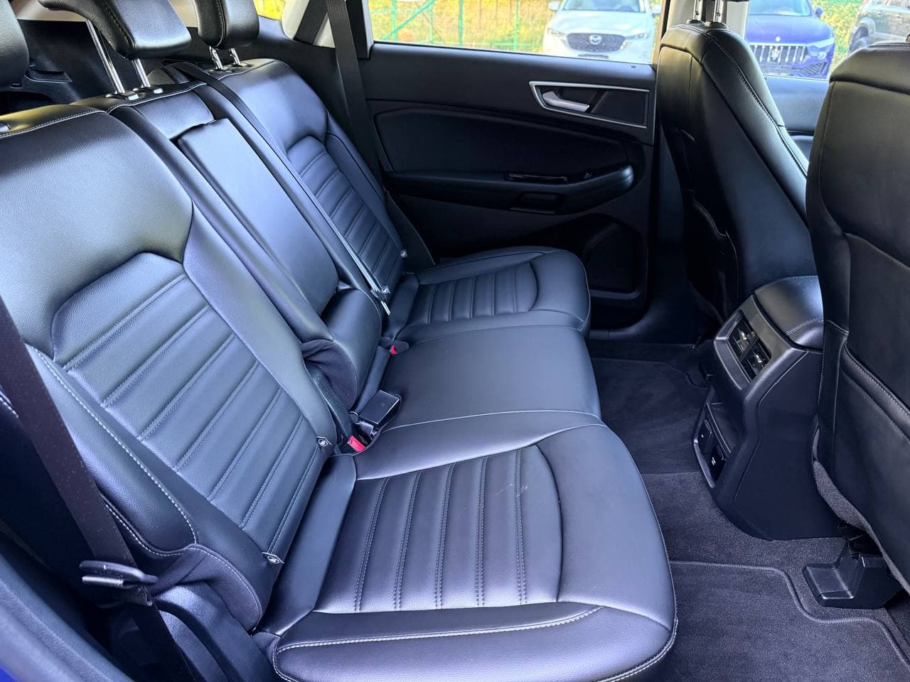 Ford Edge — фото 9
