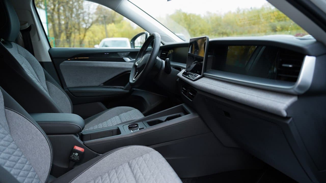 Volkswagen Tiguan AWD — фото 26