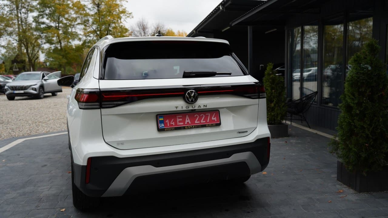 Volkswagen Tiguan AWD — фото 7