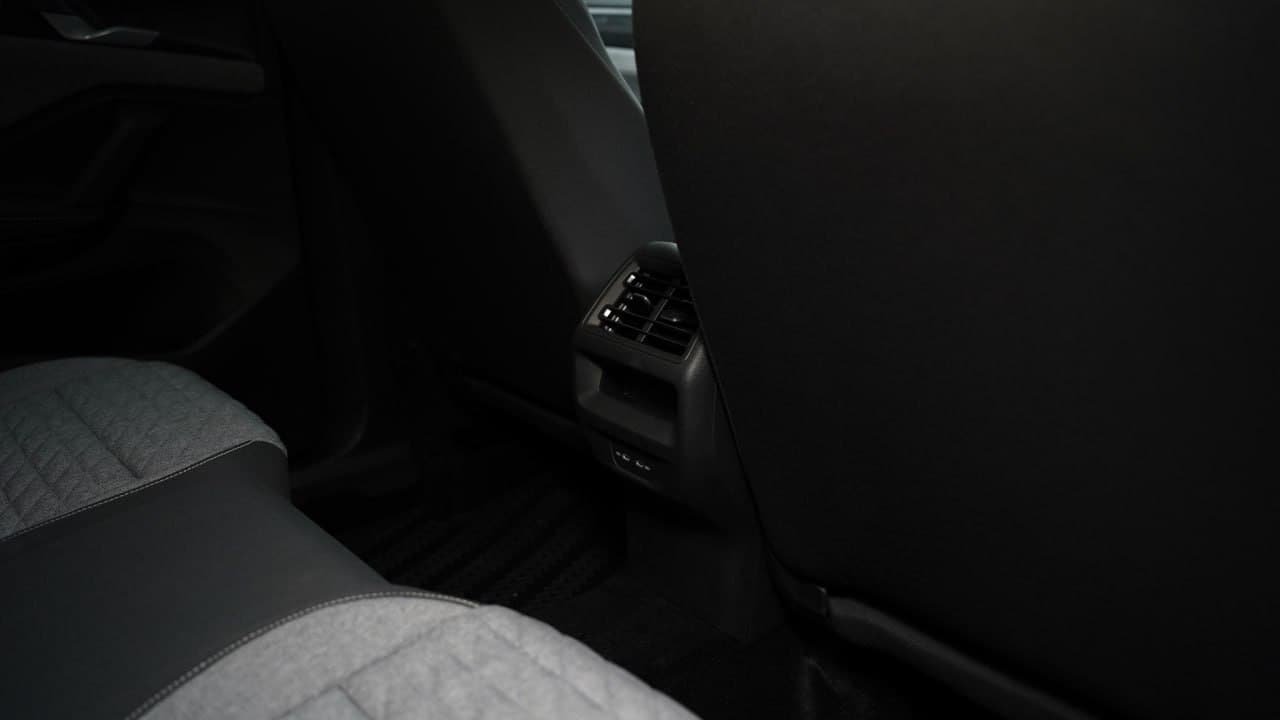 Volkswagen Tiguan AWD — фото 32
