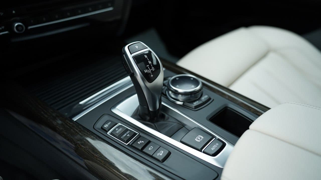 BMW X5 F15 XDrive 30D — фото 29