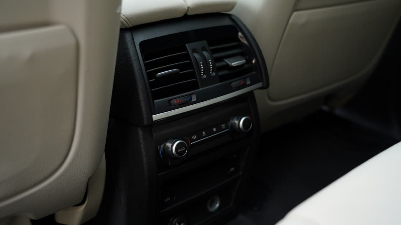 BMW X5 F15 XDrive 30D — фото 13