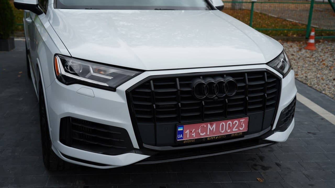 Audi Q7 Premium Plus — фото 8