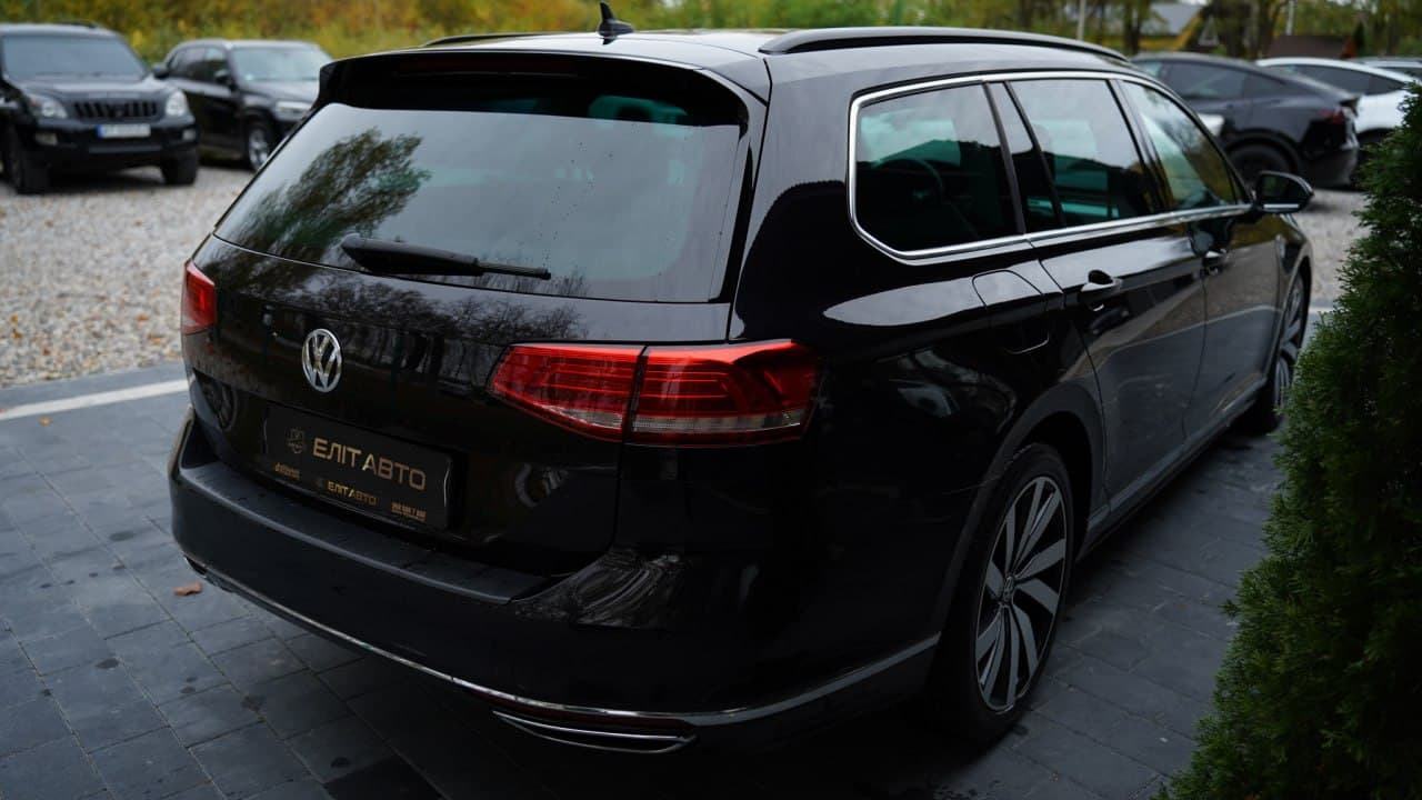 Volkswagen Passat, 2016